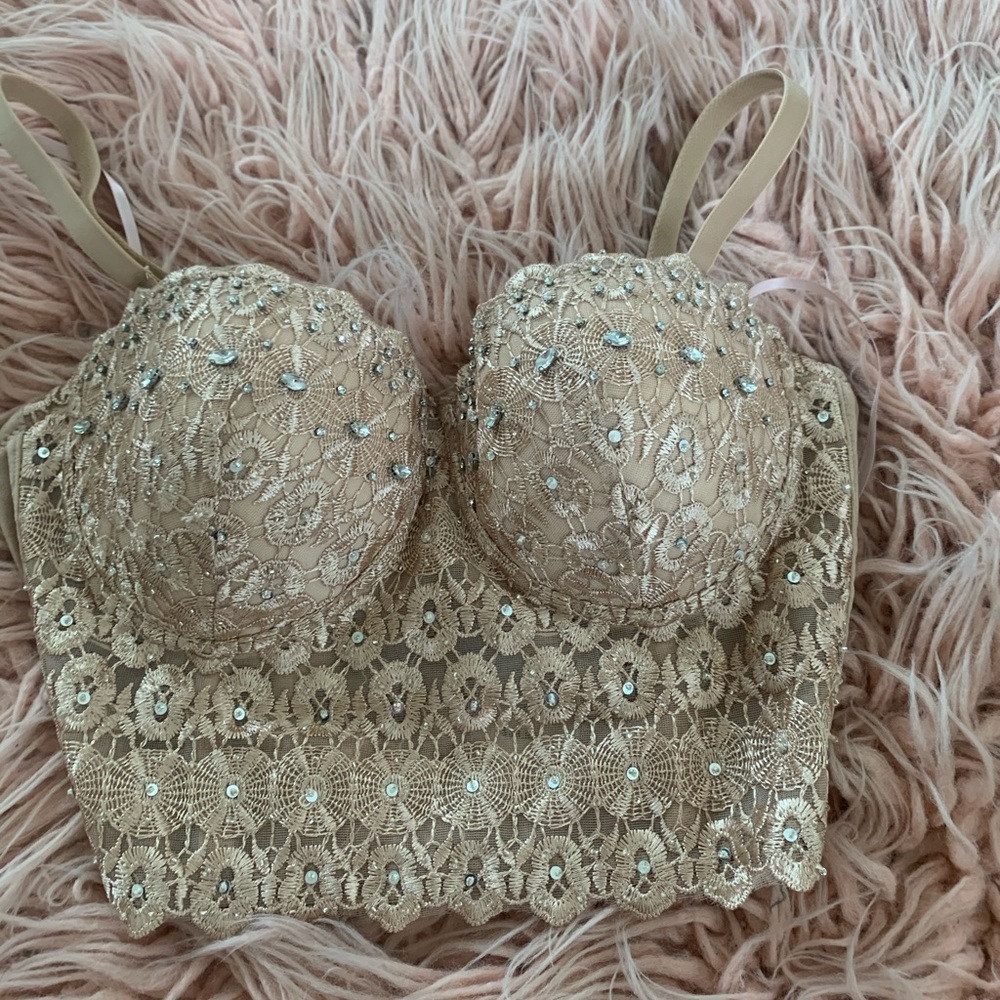 Bustier - image 1
